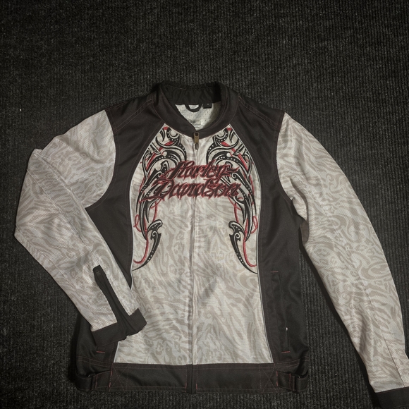 Harley-Davidson Jackets & Blazers - Harley-Davidson Men's Black and White Jacket